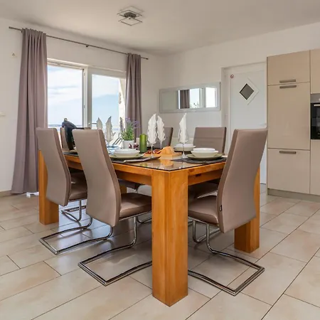 Apartamento D&d Starigrad Paklenica